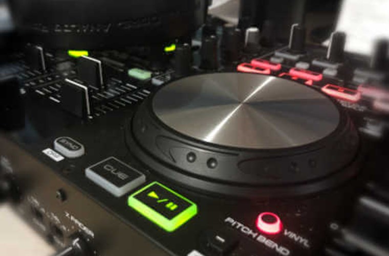 DJ Services: From Start To Finish DJ Services: From Start To Finish